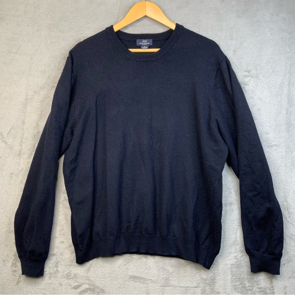 Brooks Brothers Navy Blue Crew Neck Wool Blend‎ Sweater. Men’s Size Extra Large.